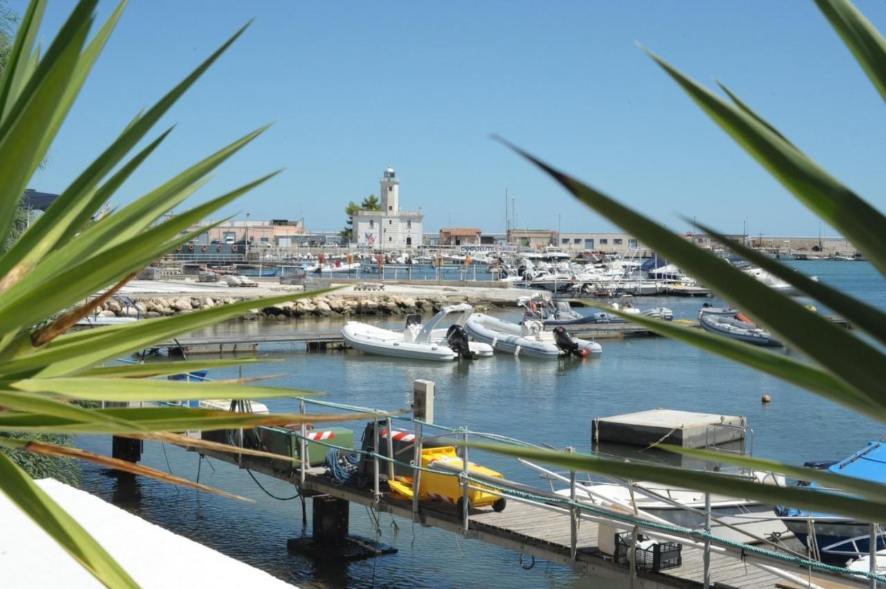 Pietrabianca Apartments San Lorenzo Manfredonia Exterior photo